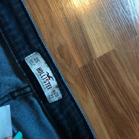 HOLLISTER BLUE JEANS - Picture 3 of 3